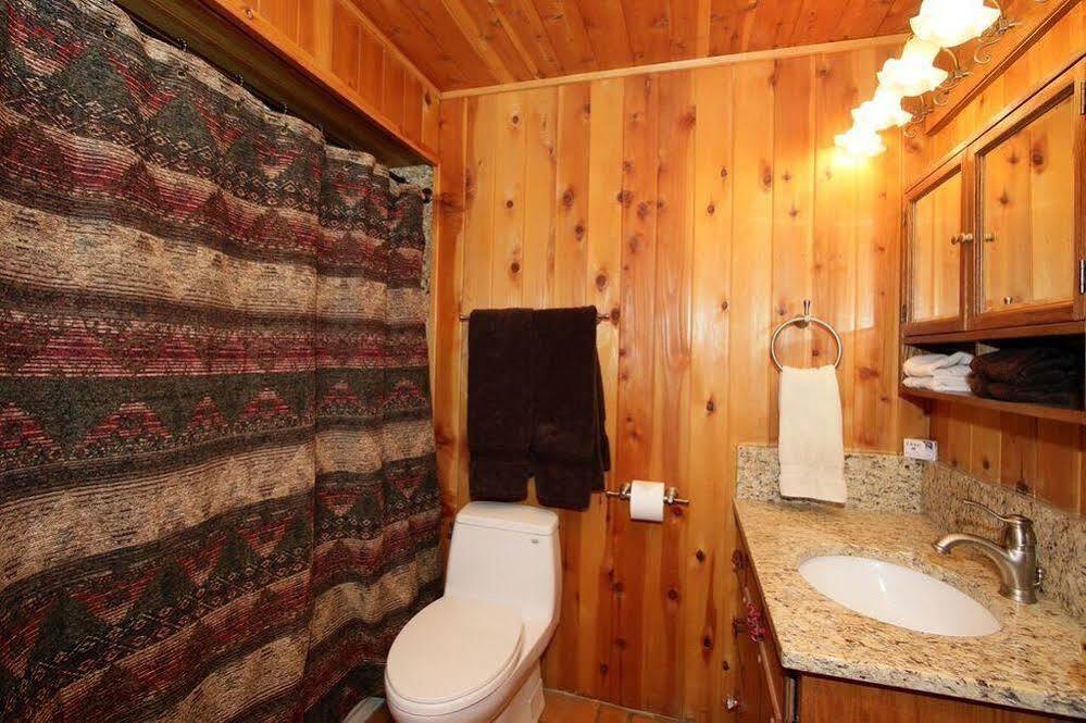 Log Cabin On The Stream Sundance Εξωτερικό φωτογραφία
